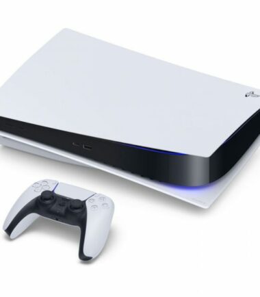 Console-Sony-Plays_ta_tion-5-Edition-Standard-4-600x600