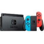 Nintendo Switch avec paire de Joy-Con Rouge Néon et Bleu Néon